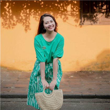 Mrs. Phương